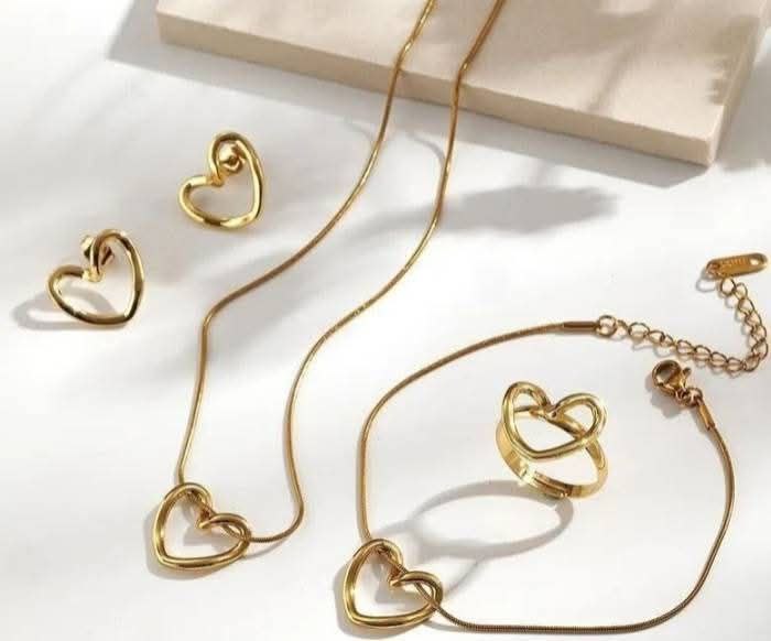 Ensemble Complet Cœur (Collier, Bracelet, Bague et Boucles)